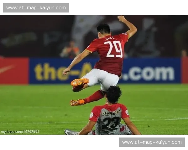 亚洲杯赛场烽烟再起：恒大柏太阳神首回合，一场不容错过的巅峰对决